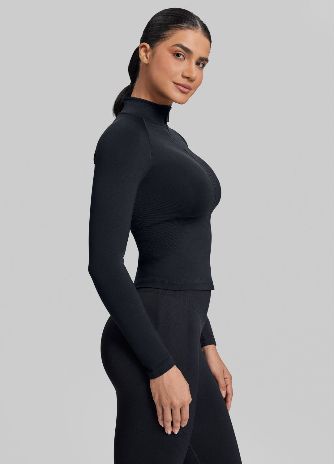 Ultrasculpt Longline Full Zipper Seamless Breathable Warm Jacket - Image 2