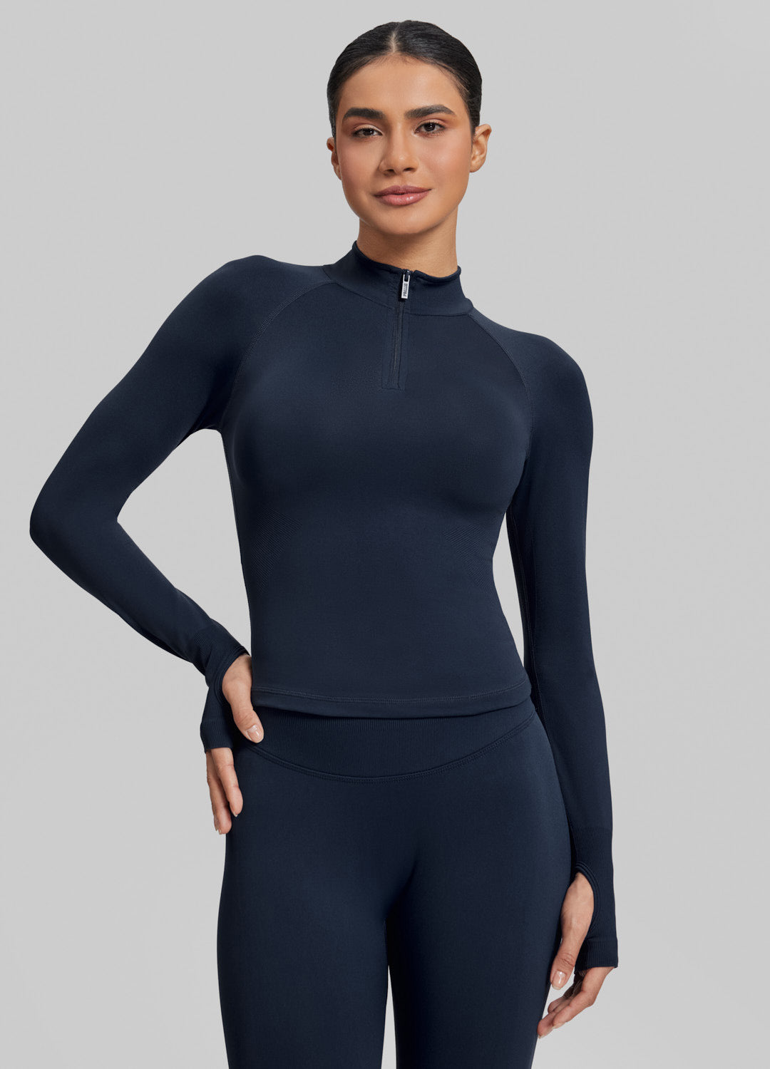 Ultrasculpt Longline Form-Fitting Seamless Thumb Hole Twill Knit Half-Zip Top - Image 6