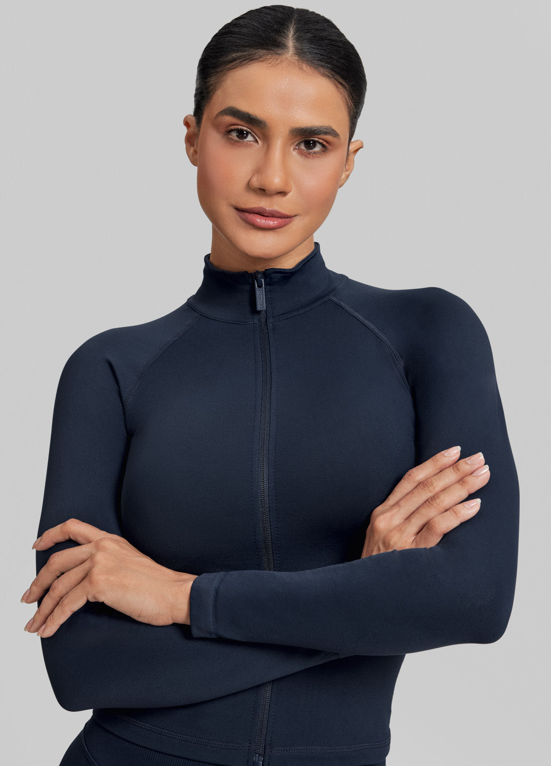 Ultrasculpt Longline Full Zipper Seamless Breathable Warm Jacket - Image 5