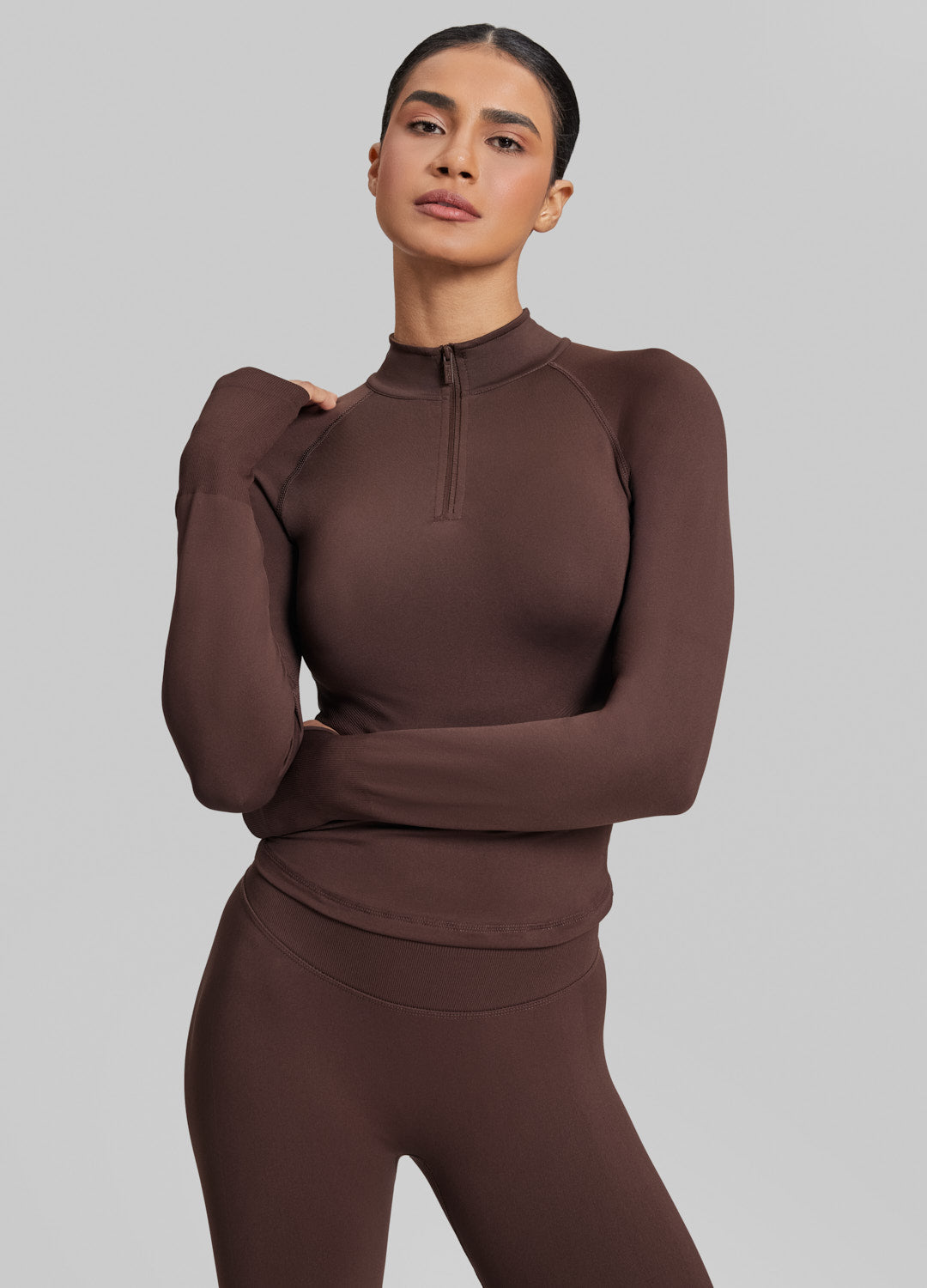 Ultrasculpt Longline Form-Fitting Seamless Thumb Hole Twill Knit Half-Zip Top - Image 4