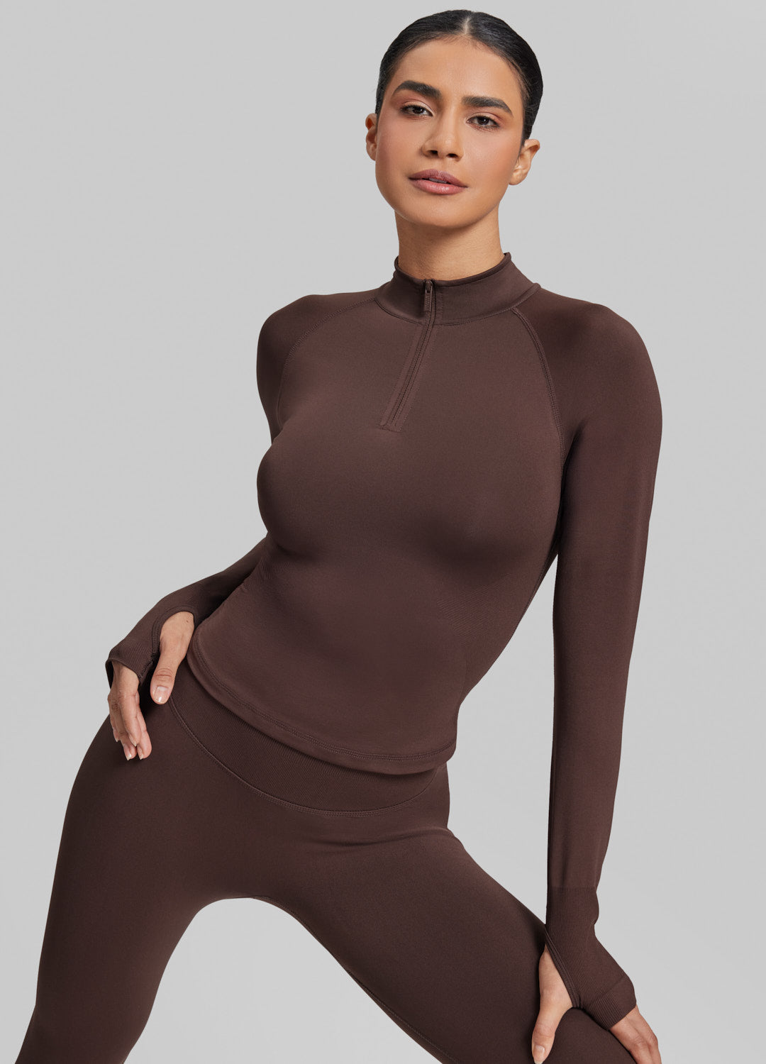 Ultrasculpt Longline Form-Fitting Seamless Thumb Hole Twill Knit Half-Zip Top - Image 5