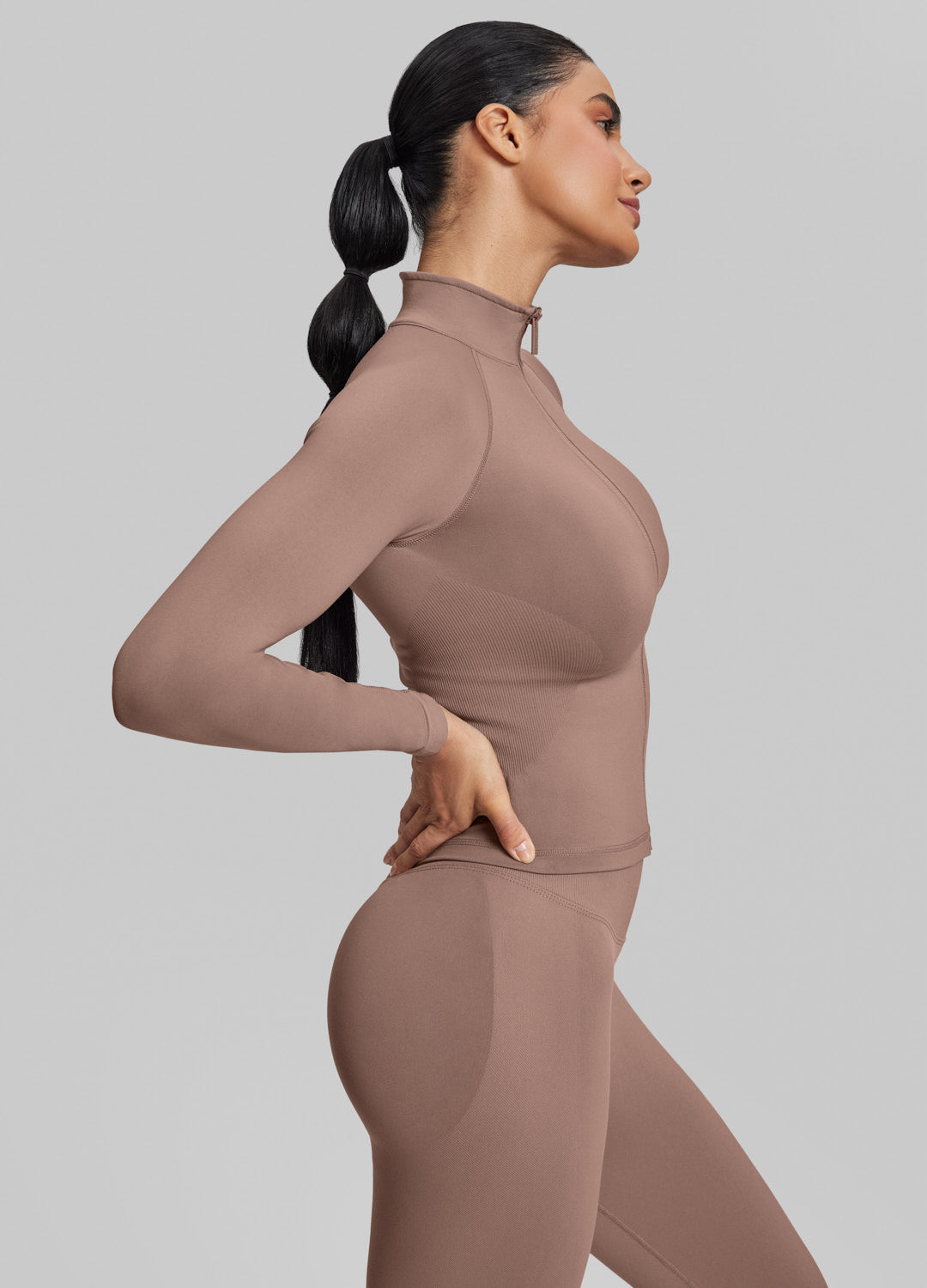Ultrasculpt Longline Full Zipper Seamless Breathable Warm Jacket - Image 2
