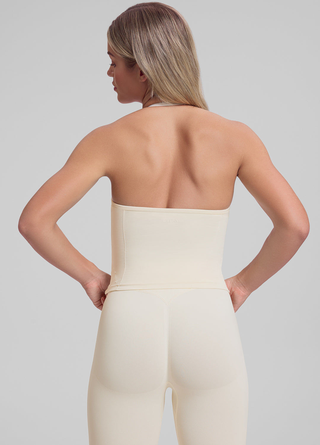 Ultrasculpt Longline Halterneck Form-Fitting Built-in Bra Twill Knit Tank Top - Image 3