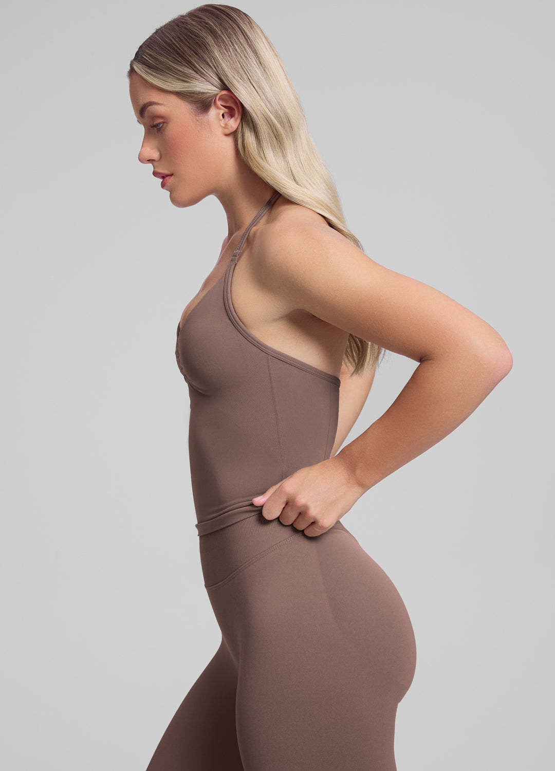 Ultrasculpt Longline Halterneck Form-Fitting Built-in Bra Twill Knit Tank Top - Image 3