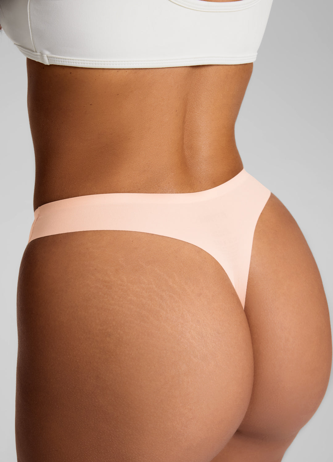 Seamless Mid-Rise Thong 3-Pack - Image 4