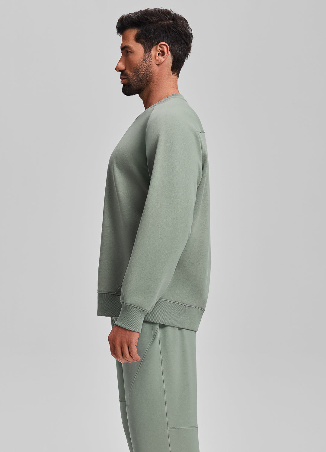Essential Sweatshirt - Image 3