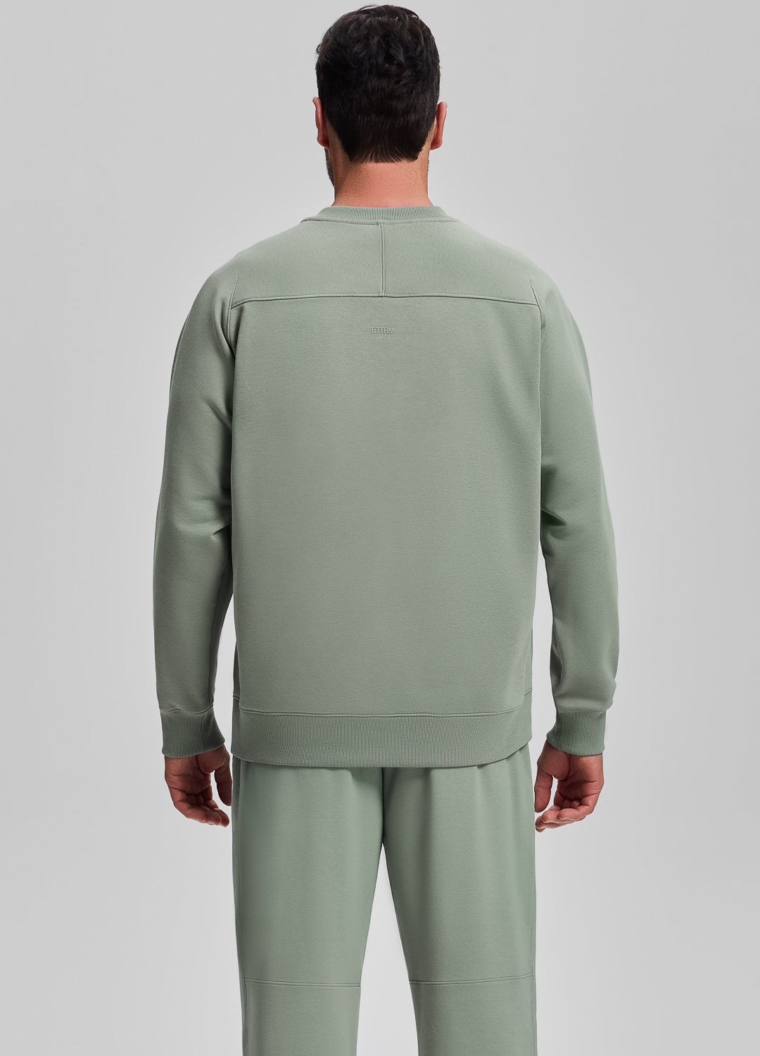 Essential Sweatshirt - Image 4